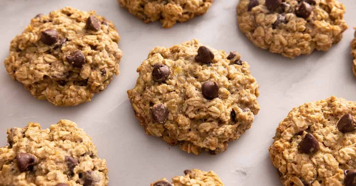 Chewy Banana Oatmeal Cookies: Simple Recipe for Any Time of Day